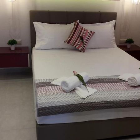 House Dilena Tsimtsiri Luxury Apartment 2 Лименария Екстериор снимка